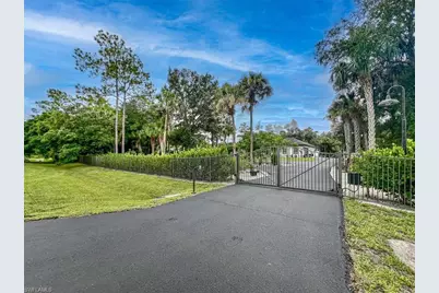328 16th Ave NW, Naples, FL 34120 - Photo 46