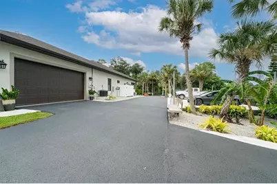 328 16th Ave NW, Naples, FL 34120 - Photo 42