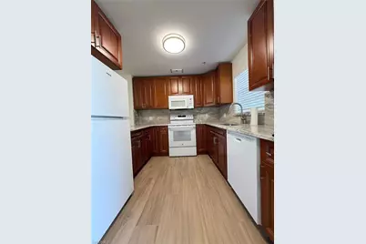 9051 Gervais Cir #1508, Naples, FL 34120 - Photo 4