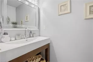 150 Logan Blvd N, Naples, FL 34119 - Photo 32