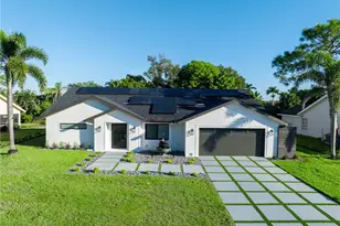 5105 Berkeley Dr, Naples, FL 34112 - Photo 1