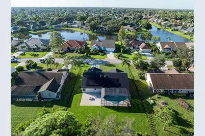 5105 Berkeley Dr, Naples, FL 34112 - Photo 8