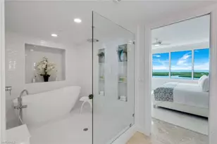 275 Indies Way, Naples, FL 34110 - Photo 16
