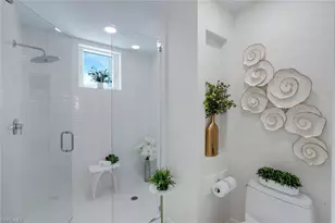 275 Indies Way, Naples, FL 34110 - Photo 24