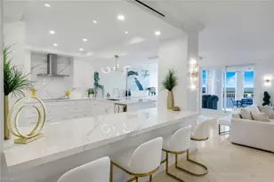 275 Indies Way, Naples, FL 34110 - Photo 2