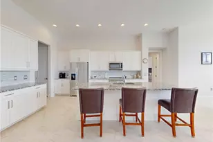 229 NW 33rd Ave, Cape Coral, FL 33993 - Photo 8