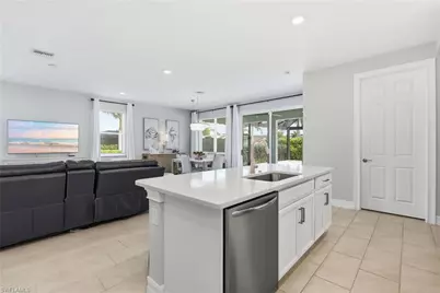 28056 Seasons Tide Ave, Bonita Springs, FL 34135 - Photo 8