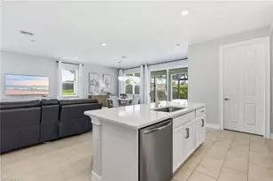 28056 Seasons Tide Ave, Bonita Springs, FL 34135 - Photo 8