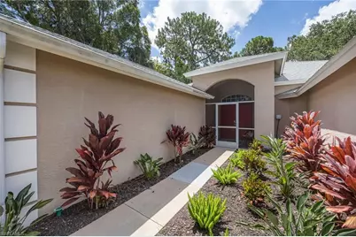 2656 River Reach Dr, Naples, FL 34104 - Photo 2
