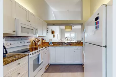 350 Robin Hood Cir #202, Naples, FL 34104 - Photo 8