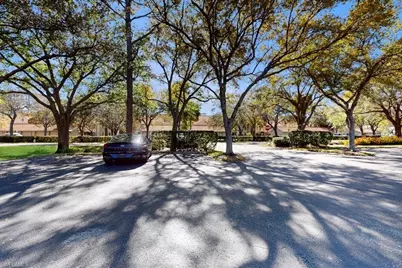 350 Robin Hood Cir #202, Naples, FL 34104 - Photo 40