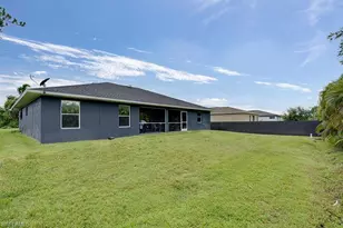 4105 NE 20th Pl, Cape Coral, FL 33909 - Photo 2