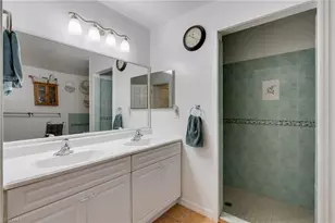 4105 NE 20th Pl, Cape Coral, FL 33909 - Photo 10