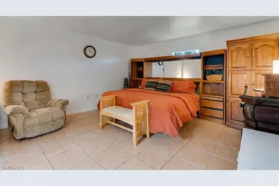 4105 NE 20th Pl, Cape Coral, FL 33909 - Photo 8