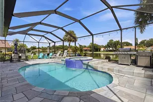 308 Wentworth Ct, Naples, FL 34104 - Photo 38