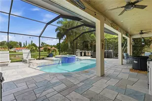 308 Wentworth Ct, Naples, FL 34104 - Photo 34
