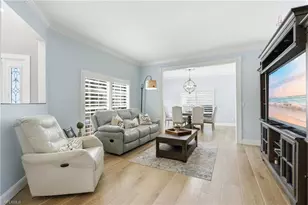 308 Wentworth Ct, Naples, FL 34104 - Photo 4
