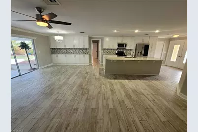 117 Big Springs Dr, Naples, FL 34113 - Photo 12