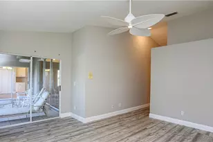 402 Emerald Bay Cir, Naples, FL 34110 - Photo 20