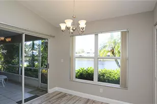 402 Emerald Bay Cir, Naples, FL 34110 - Photo 28