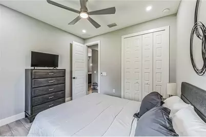 4618 Catalina Ln, Bonita Springs, FL 34134 - Photo 22