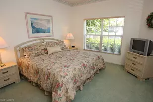8437 Abbington Cir, Naples, FL 34108 - Photo 6