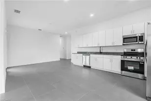 316 NW 10th St, Cape Coral, FL 33993 - Photo 10