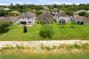 10365 Canal Brook Ln, Lehigh Acres, FL 33936 - Photo 46