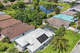 295 Stanhope Cir, Naples, FL 34104 - Photo 48