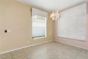 295 Stanhope Cir, Naples, FL 34104 - Photo 16