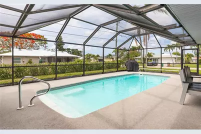 512 SE 33rd Ter, Cape Coral, FL 33904 - Photo 26