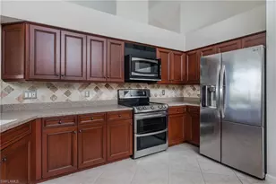512 SE 33rd Terrace, Cape Coral, FL 33904 - Photo 12