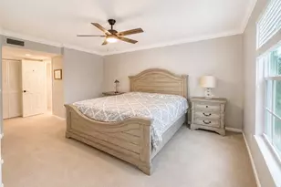 112 Bobolink Way, Naples, FL 34105 - Photo 12