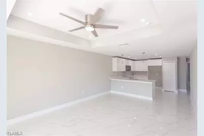 2642 Gretchen Ave S, Lehigh Acres, FL 33973 - Photo 2
