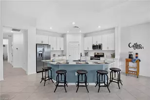 12051 Santaluz Dr, Fort Myers, FL 33913 - Photo 8