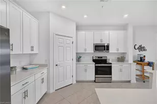 12051 Santaluz Dr, Fort Myers, FL 33913 - Photo 10