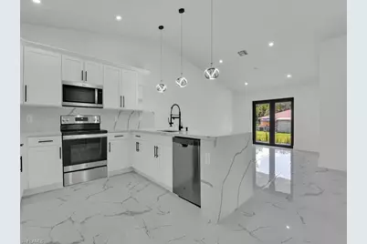 105/107 Meadow Rd, Lehigh Acres, FL 33973 - Photo 8