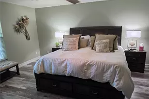 200 Diamond Cir, Naples, FL 34110 - Photo 10