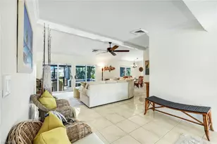 785 Willow Ct, Marco Island, FL 34145 - Photo 6