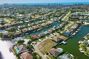 1540 Buccaneer Ct, Marco Island, FL 34145 - Photo 8