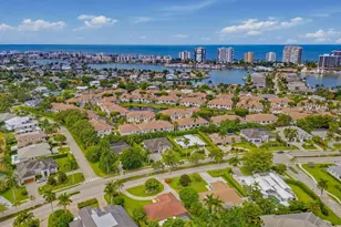 667 Park Shore Dr, Naples, FL 34103 - Photo 6