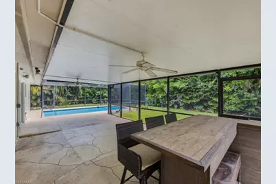 667 Park Shore Dr, Naples, FL 34103 - Photo 16
