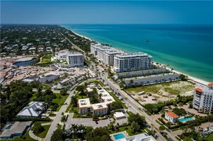 1100 Gulf Shore Blvd N, Naples, FL 34102 - Photo 40