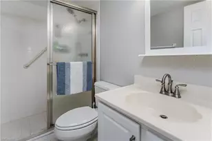 1100 Gulf Shore Blvd N, Naples, FL 34102 - Photo 18