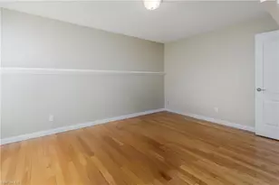 4949 Kingston Way, Naples, FL 34119 - Photo 16
