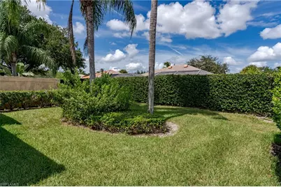 4949 Kingston Way, Naples, FL 34119 - Photo 30