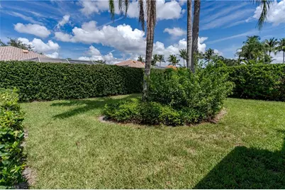 4949 Kingston Way, Naples, FL 34119 - Photo 32