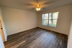 2190 Arbour Walk Cir, Naples, FL 34109 - Photo 10