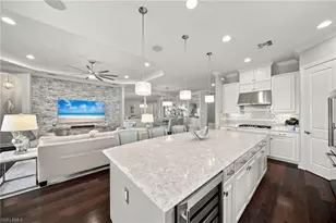 9392 Terresina Dr, Naples, FL 34119 - Photo 12