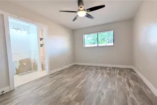 13147 Hampshire Ct, Fort Myers, FL 33919 - Photo 12